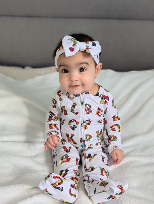 Little Letras Convertible Pyjamita